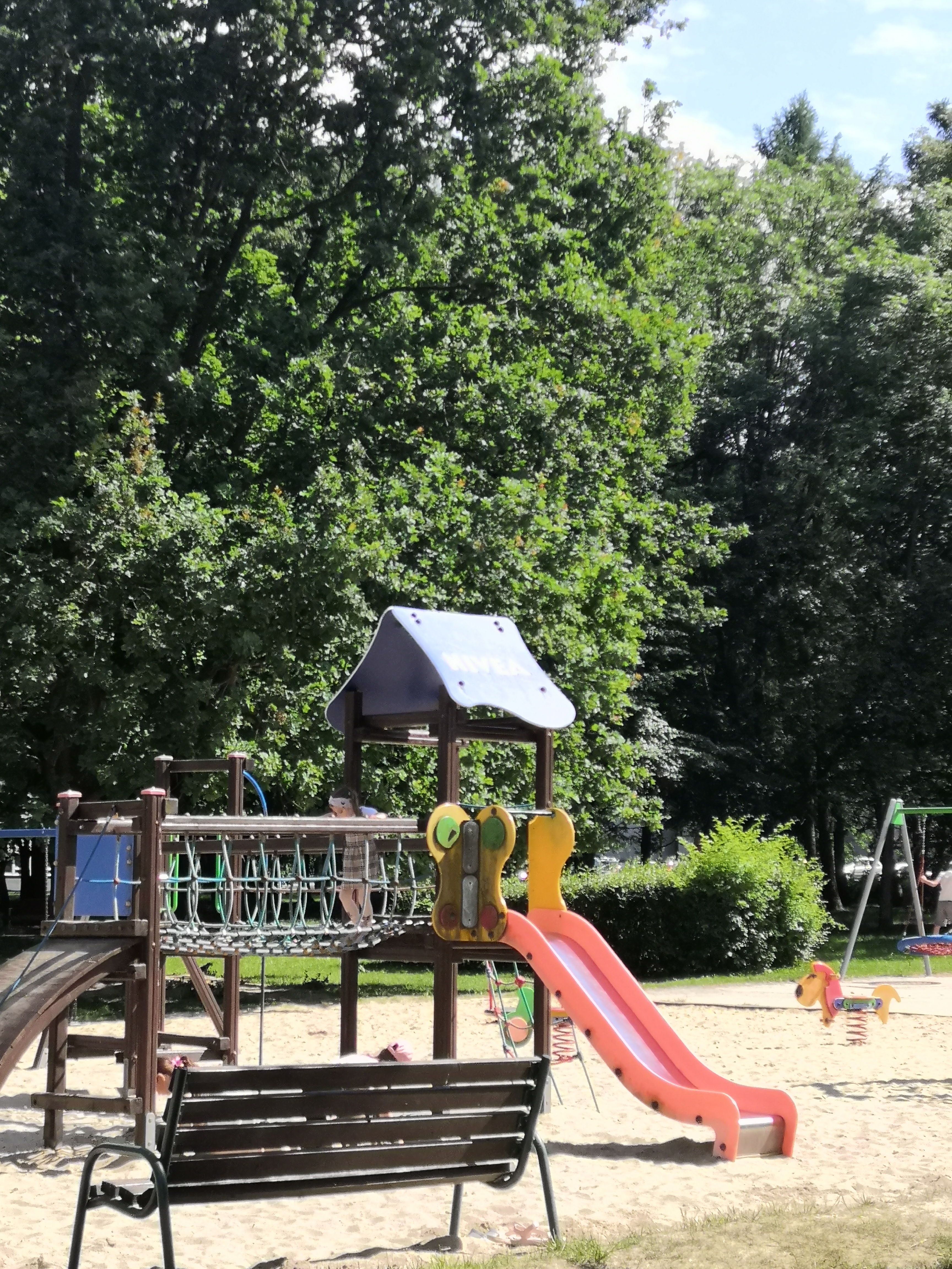 Plac zabaw - zdjęcie poglądowe